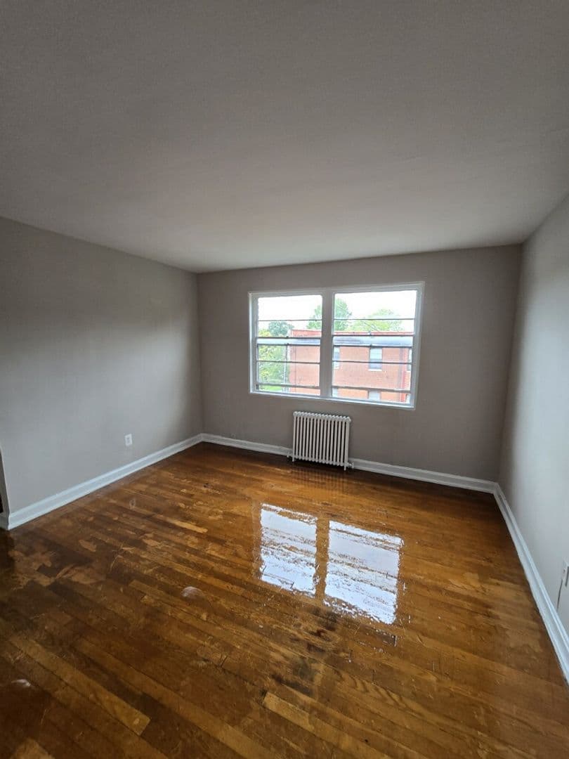 WASHINGTON Apartment: 140 KENILWORTH AVE NE