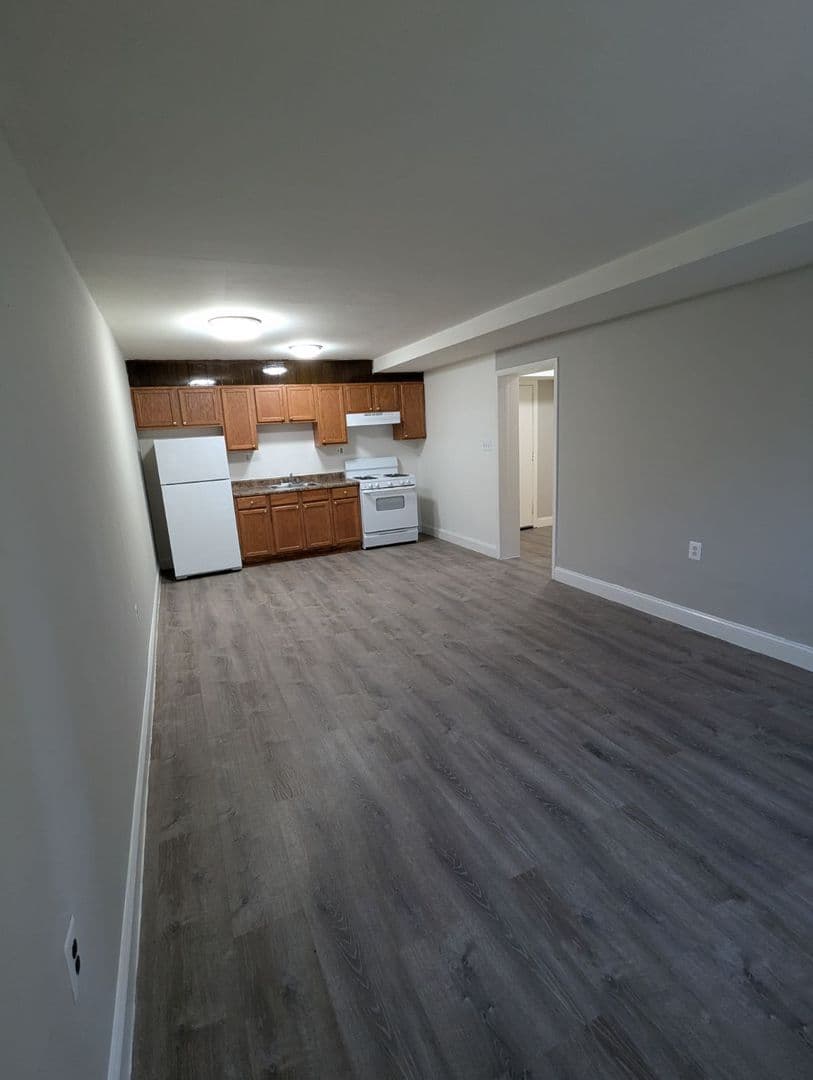 WASHINGTON Apartment: 1150 51ST ST NE