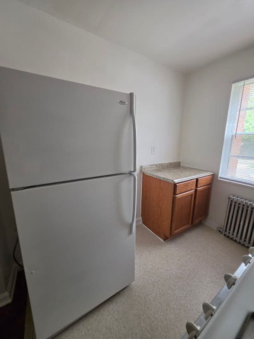 WASHINGTON Apartment: 3393 BLAINE ST NE