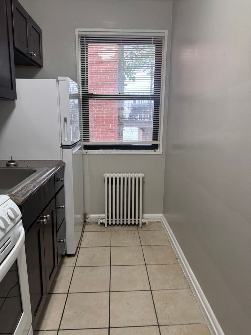 WASHINGTON Apartment: 636 NEWTON PL NW