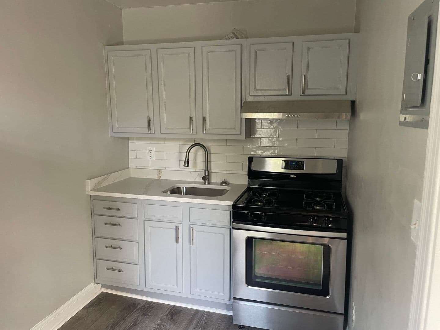 WASHINGTON Apartment: 1178 MORSE ST NE
