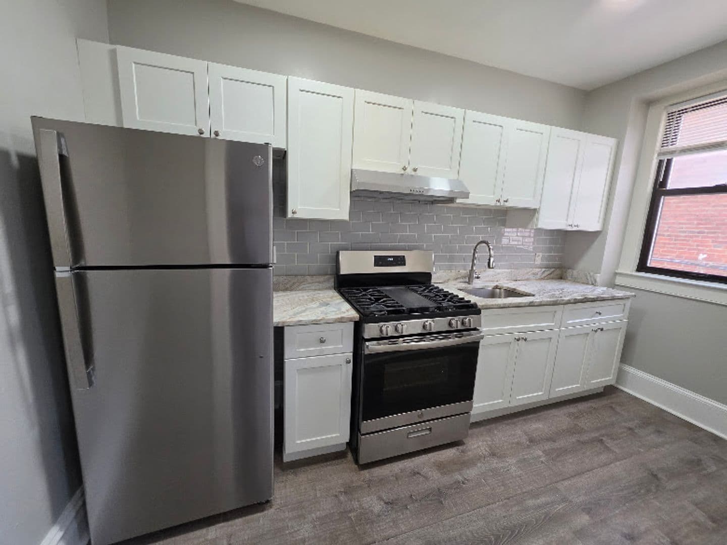 WASHINGTON Apartment: 1439 T ST NW