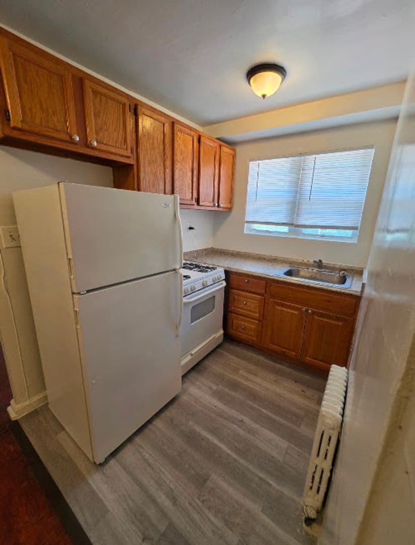 WASHINGTON Apartment: 208 KENILWORTH AVE NE