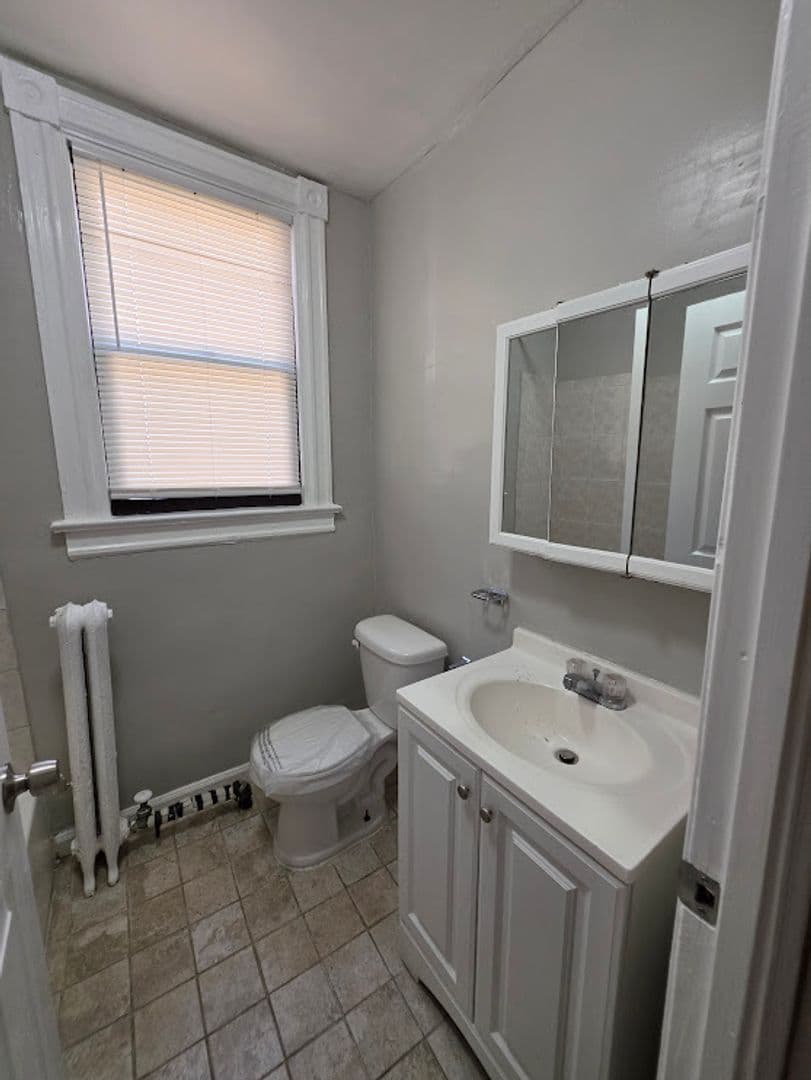 WASHINGTON Apartment: 129 WEBSTER ST NW