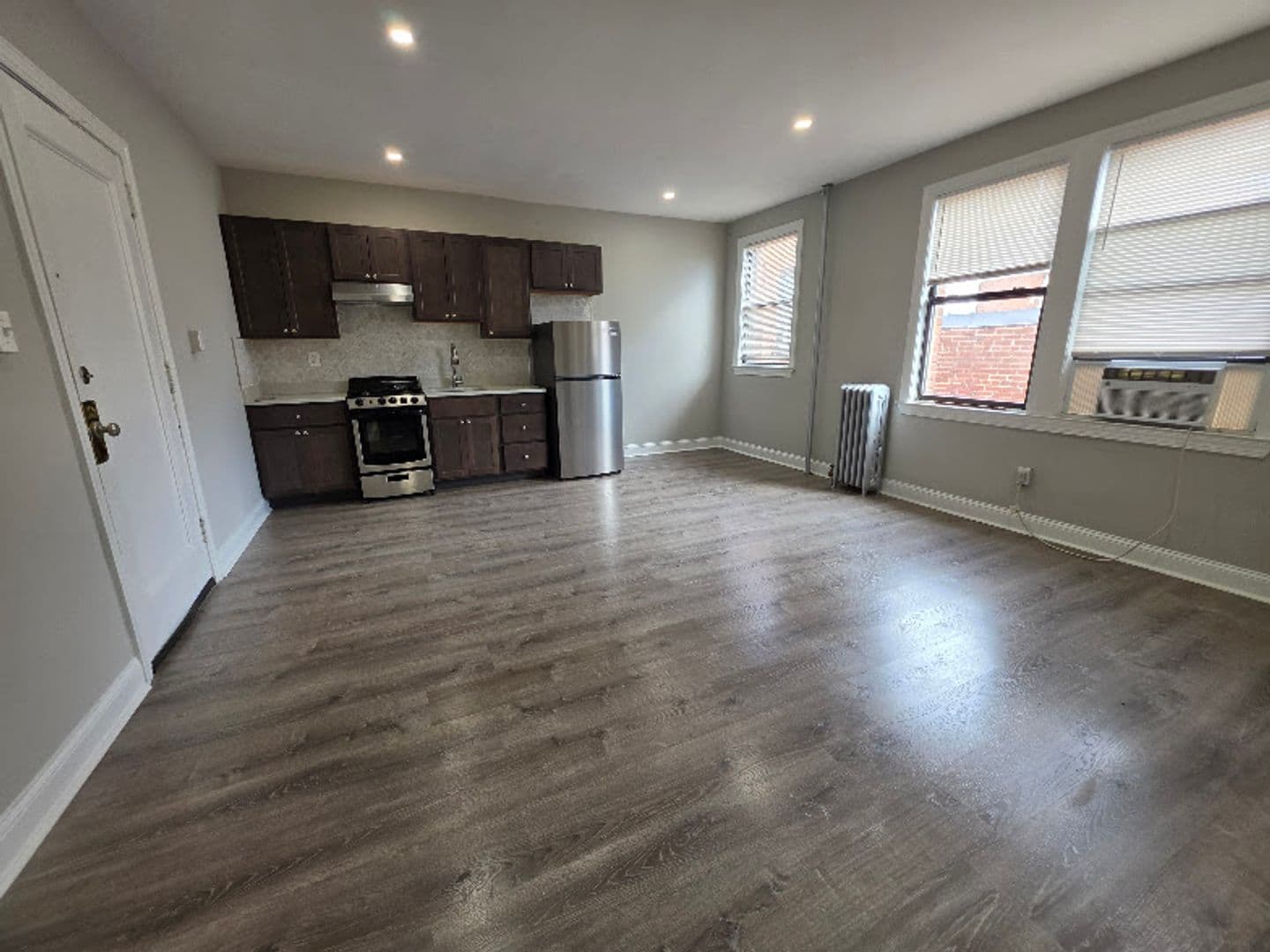WASHINGTON Apartment: 1466 COLUMBIA RD NW