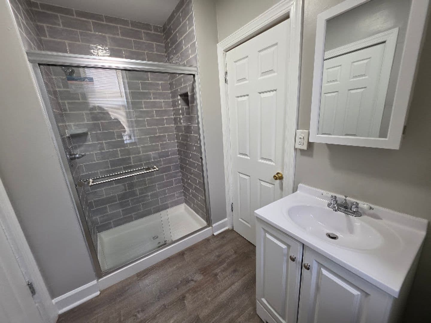 WASHINGTON Apartment: 1439 T ST NW