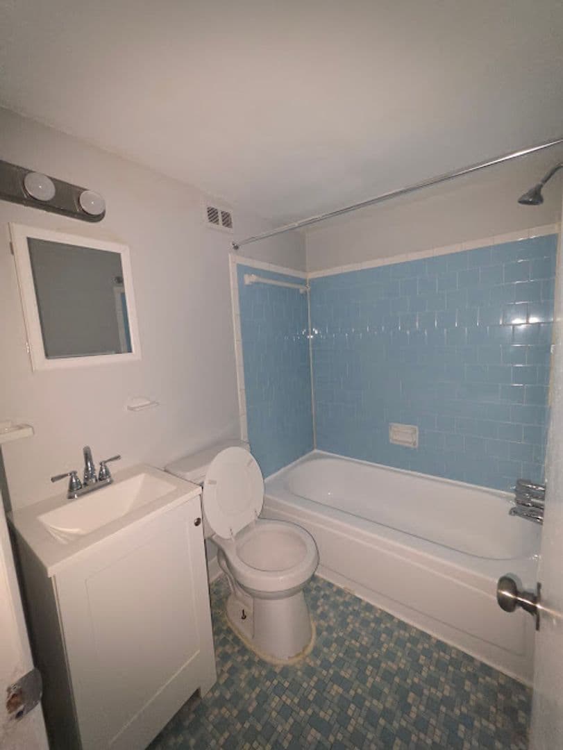 WASHINGTON Apartment: 5055 MEADE ST NE