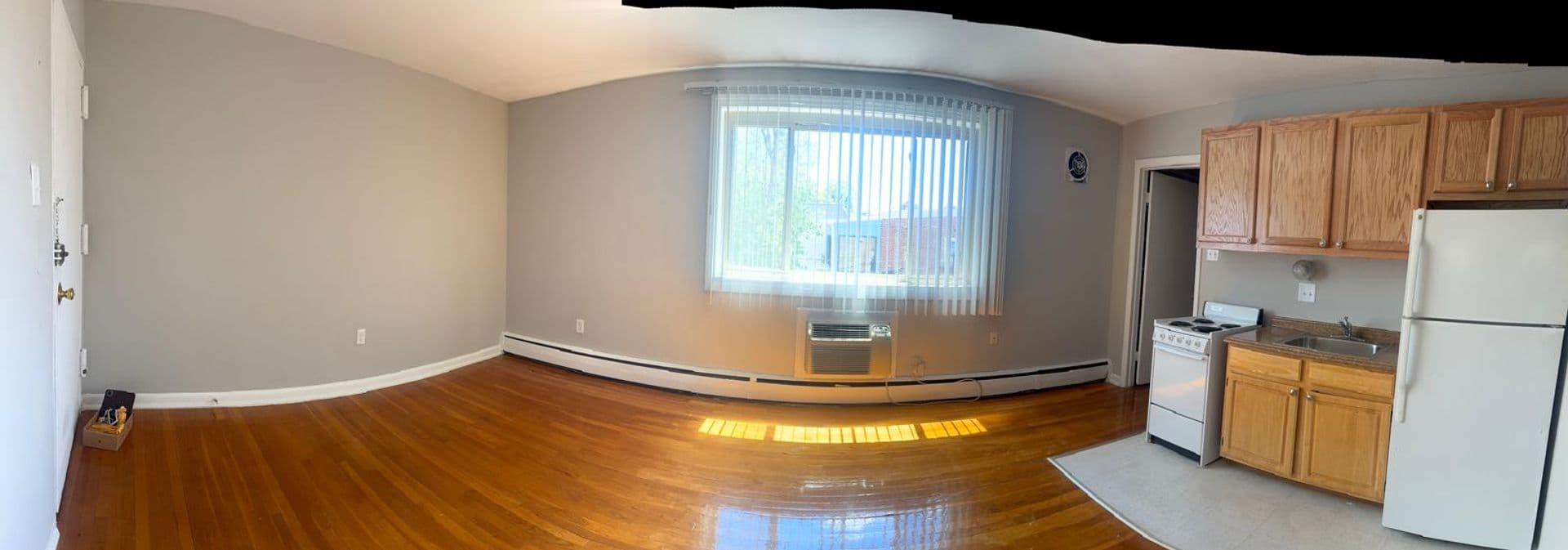 WASHINGTON Apartment: 1111 D ST NE