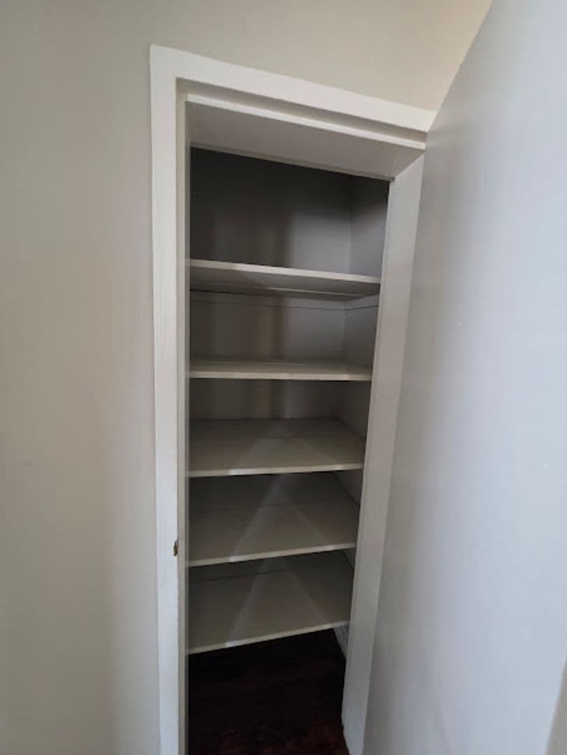 WASHINGTON Apartment: 214 KENILWORTH AVE NE