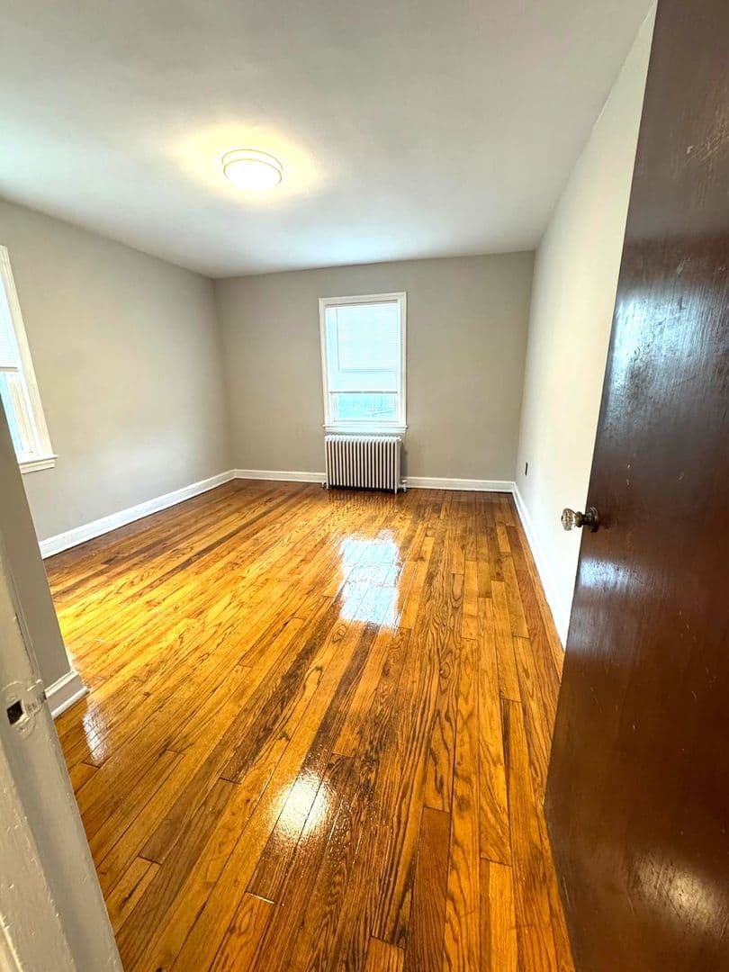 WASHINGTON Apartment: 1000 PERRY ST NE