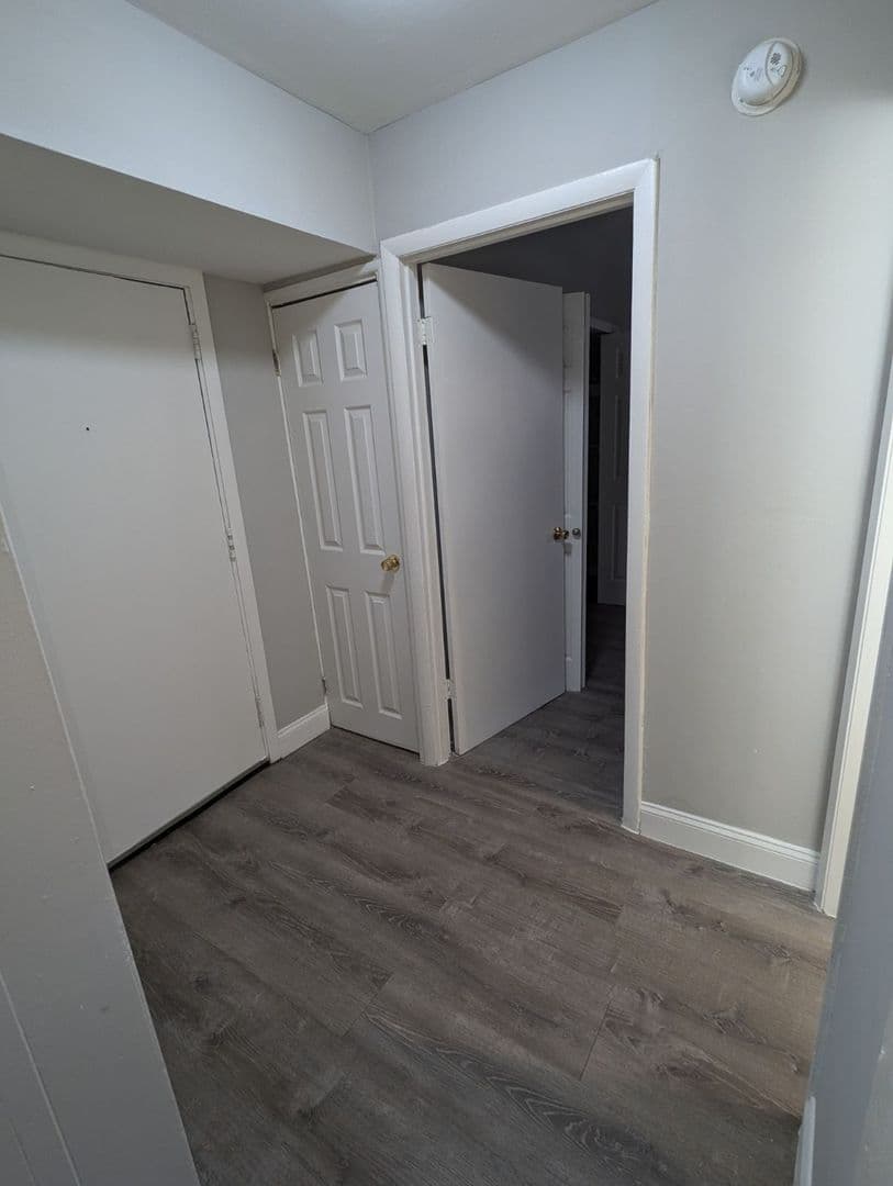 WASHINGTON Apartment: 1150 51ST ST NE