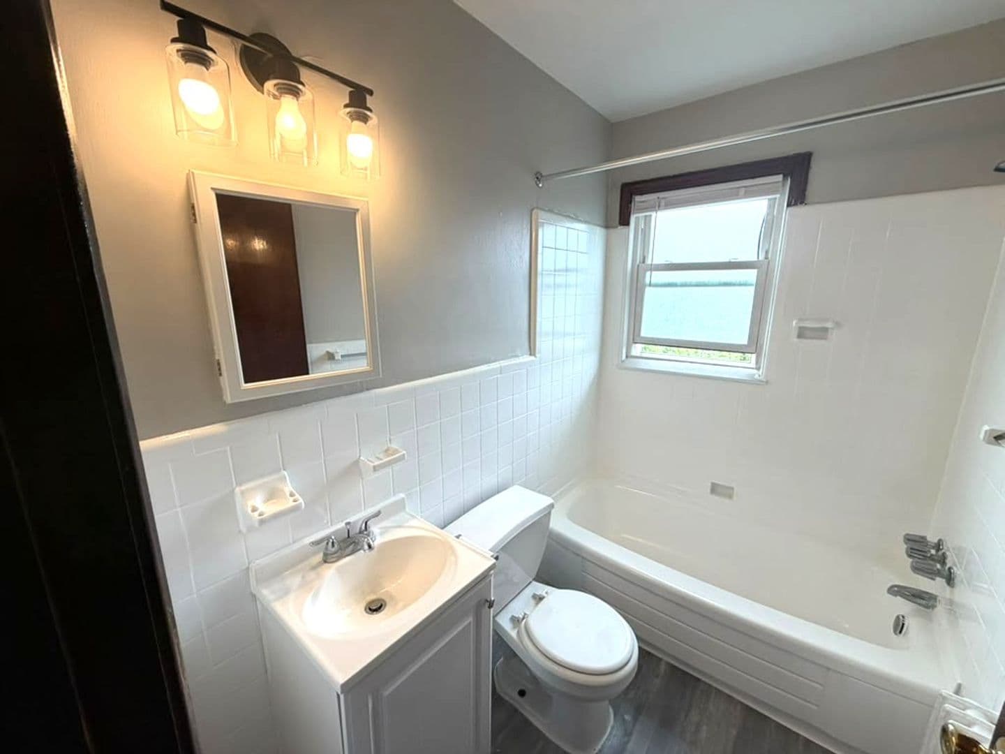 WASHINGTON Apartment: 1000 PERRY ST NE