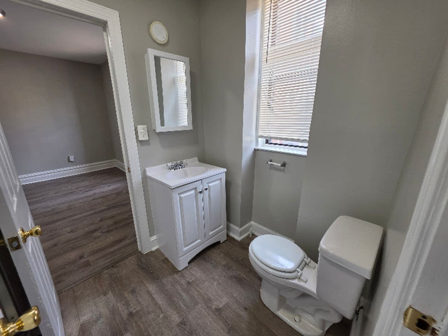 WASHINGTON Apartment: 1439 T ST NW