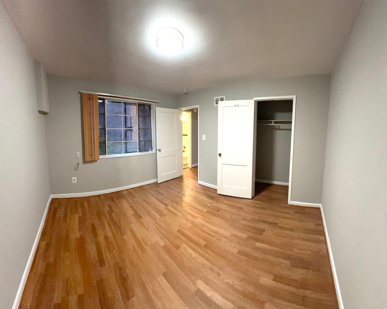 WASHINGTON Apartment: 317 11TH ST NE