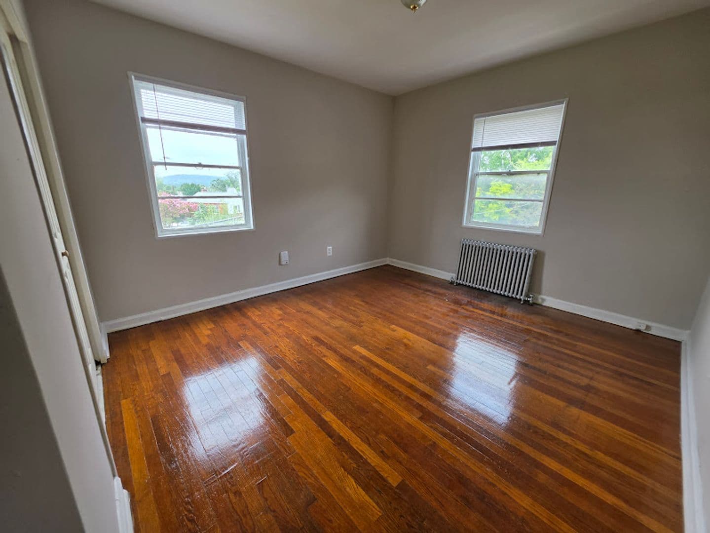 WASHINGTON Apartment: 3393 BLAINE ST NE