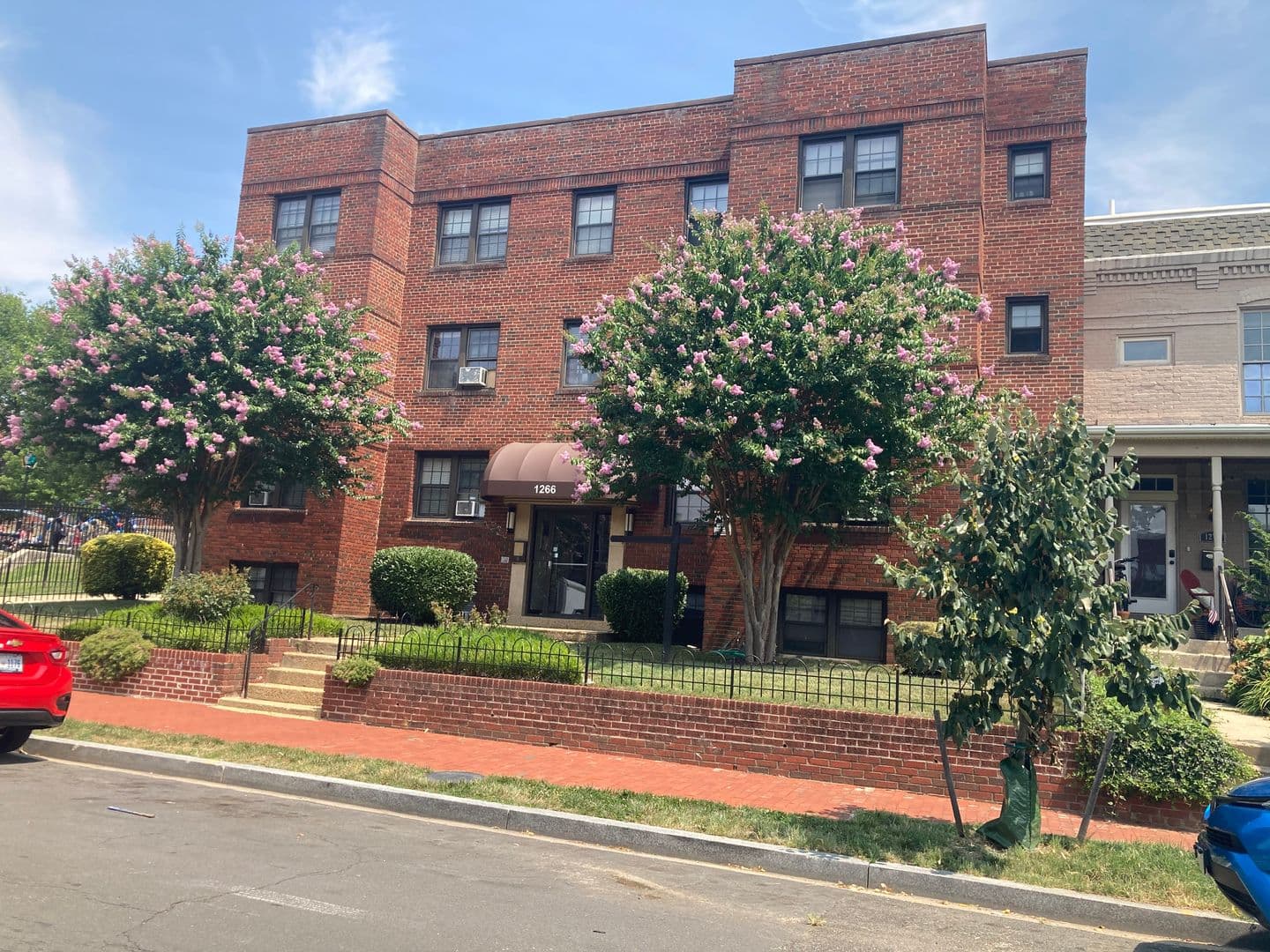 WASHINGTON Apartment: 1266 MORSE ST NE