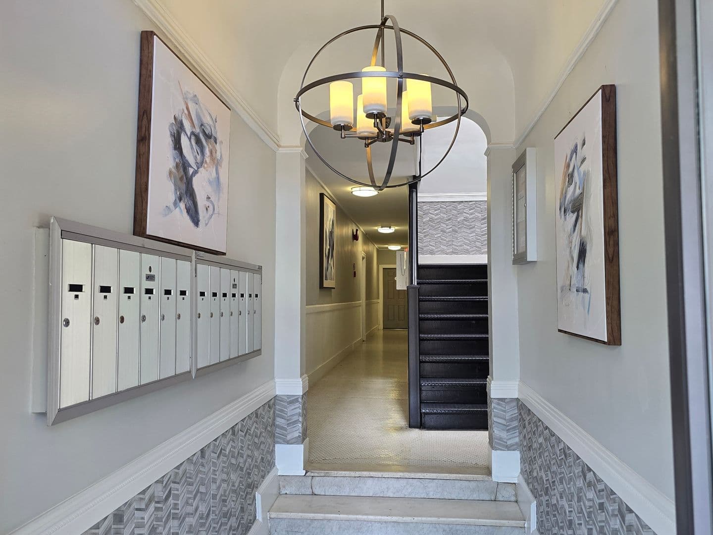 WASHINGTON Apartment: 435 16TH ST SE
