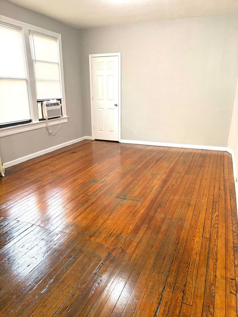 WASHINGTON Apartment: 1014 COLUMBIA RD NW