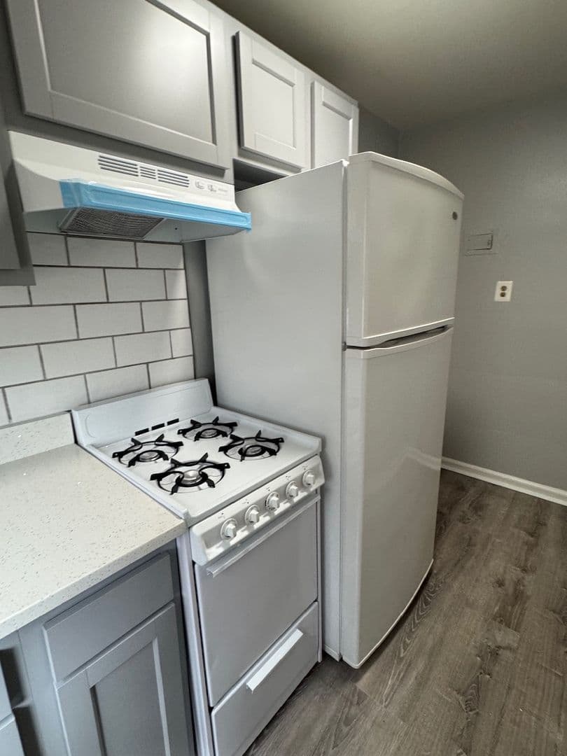 WASHINGTON Apartment: 636 NEWTON PL NW