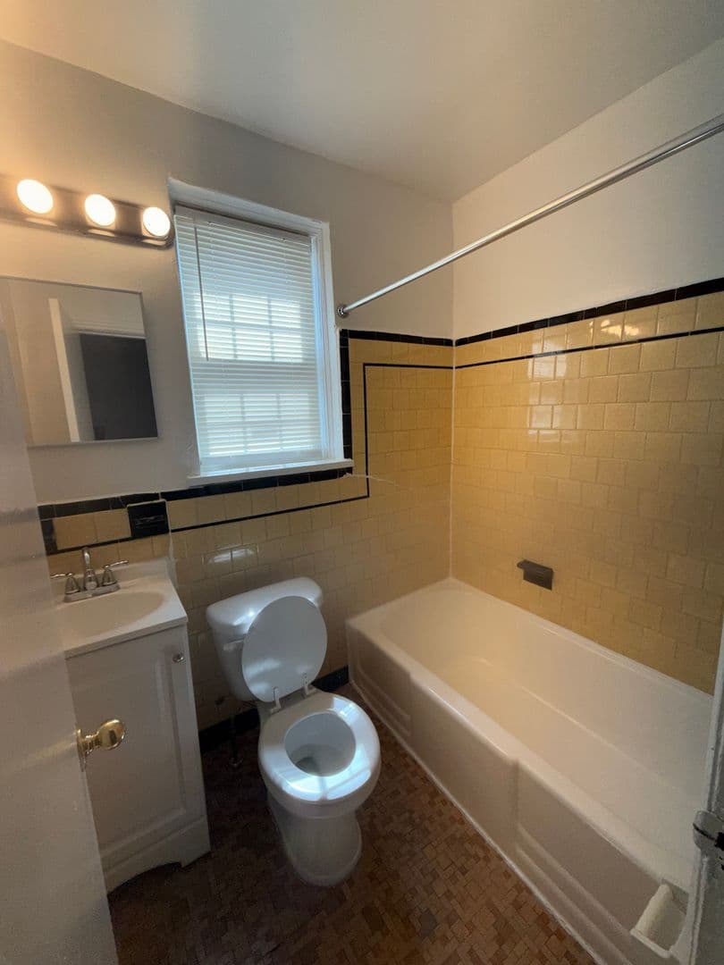 WASHINGTON Apartment: 3314 EAST CAPITOL ST NE
