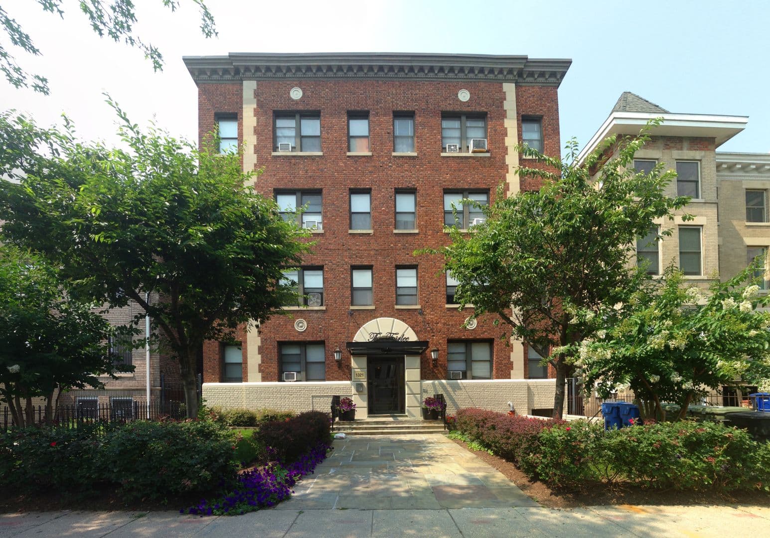WASHINGTON Apartment: 1321 KENYON ST NW