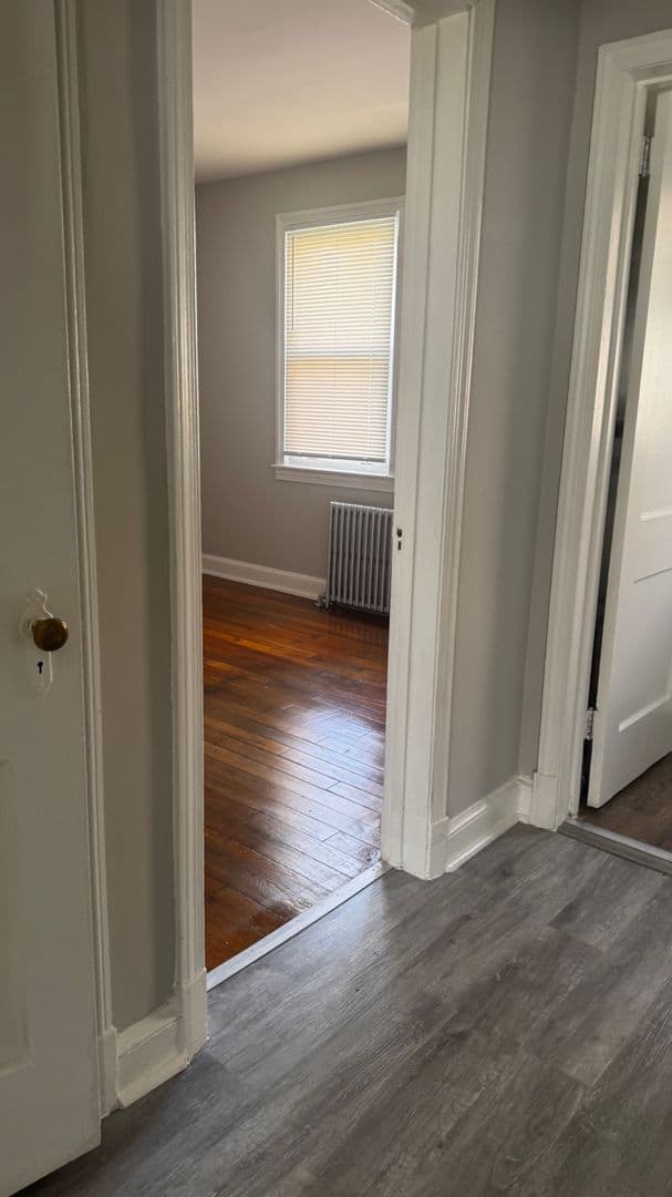 Washington Apartment: 317 ANACOSTIA RD SE