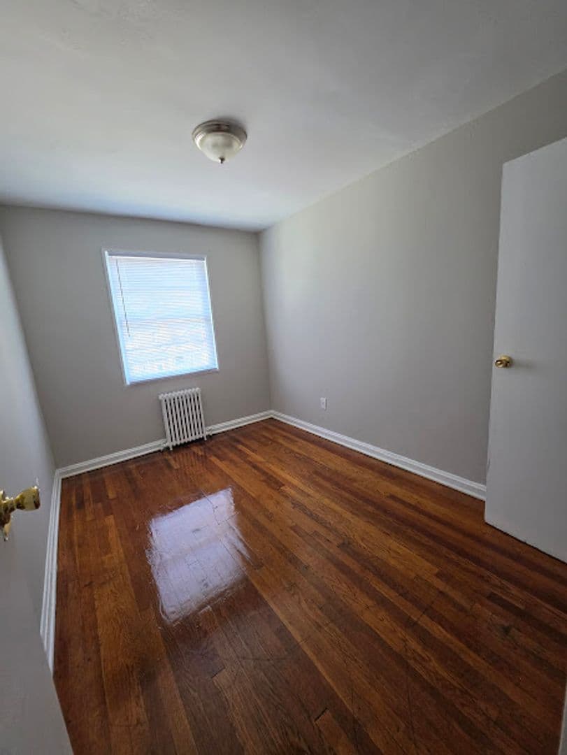 WASHINGTON Apartment: 214 KENILWORTH AVE NE