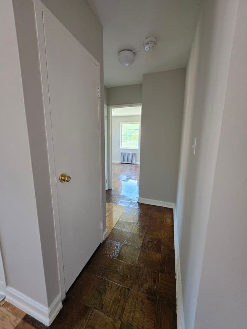 WASHINGTON Apartment: 140 KENILWORTH AVE NE