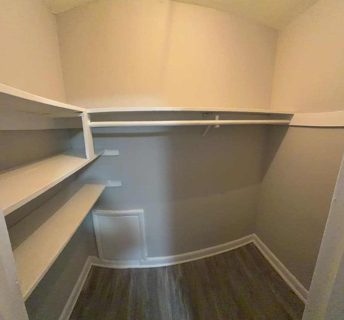 WASHINGTON Apartment: 1835 CENTRAL PL NE