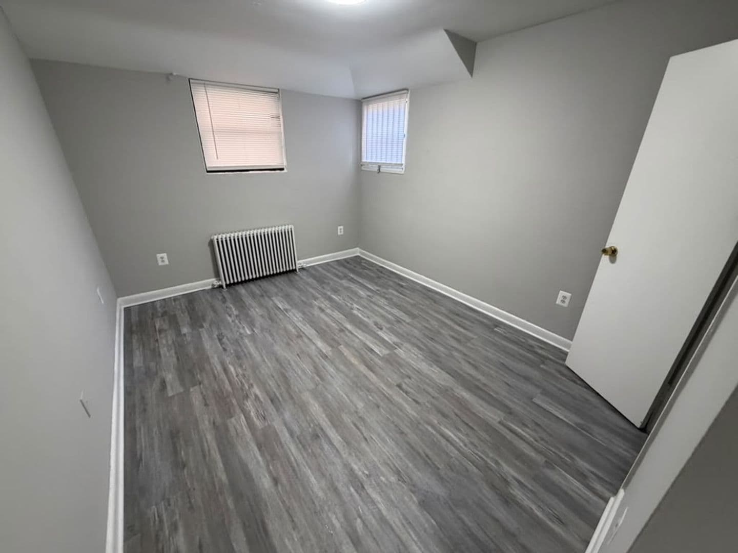 WASHINGTON Apartment: 1835 CENTRAL PL NE