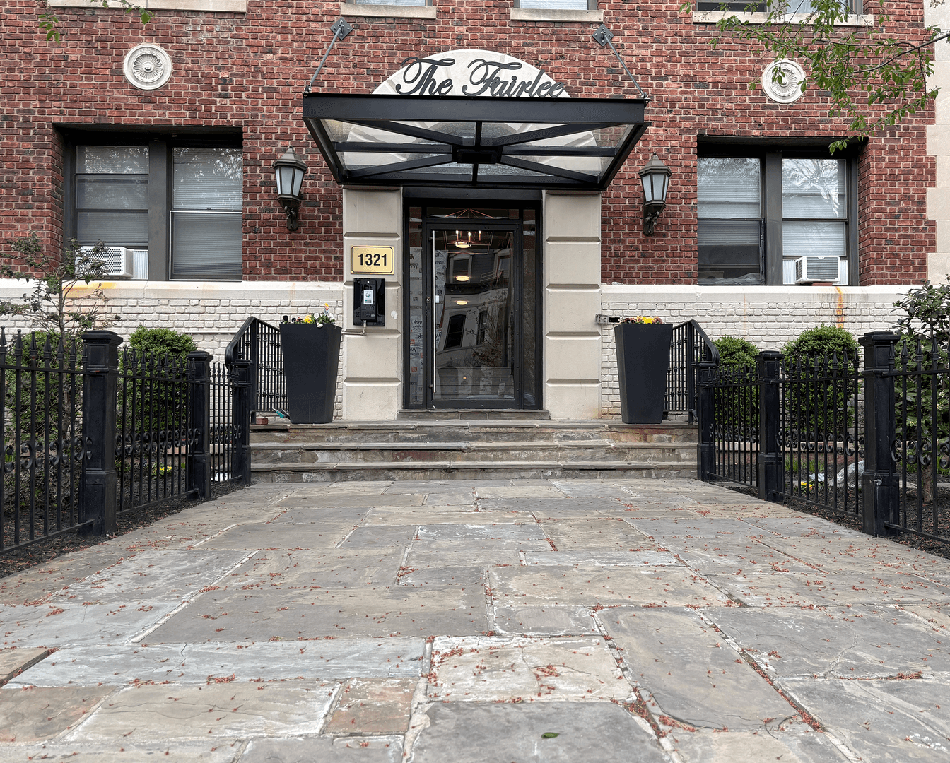 WASHINGTON Apartment: 1321 KENYON ST NW