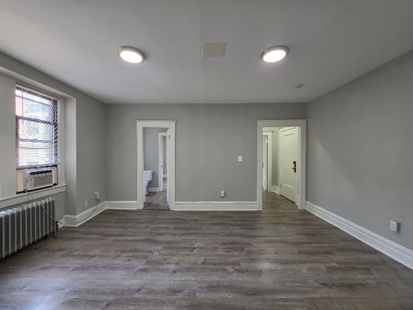 WASHINGTON Apartment: 1439 T ST NW