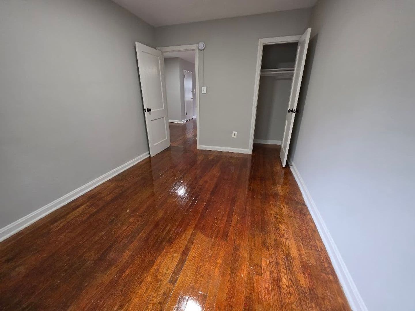 WASHINGTON Apartment: 427 BURBANK ST SE