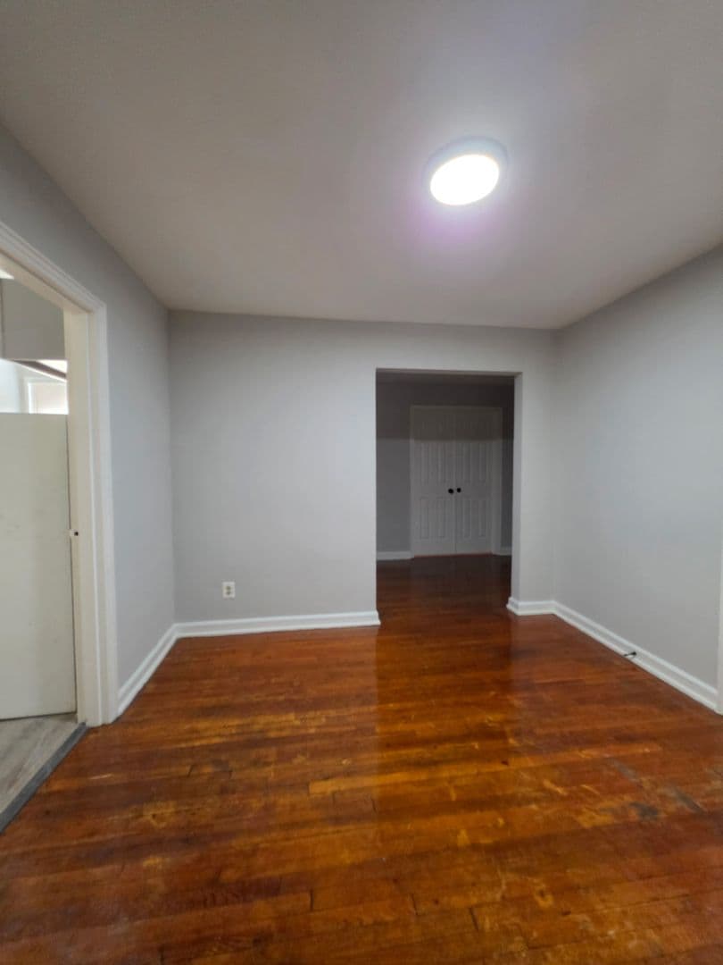 WASHINGTON Apartment: 636 NEWTON PL NW