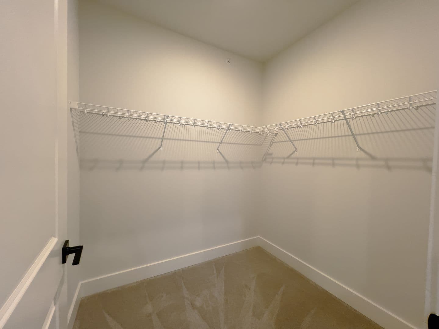 Troy Condo: 101 Beverly Rose Way