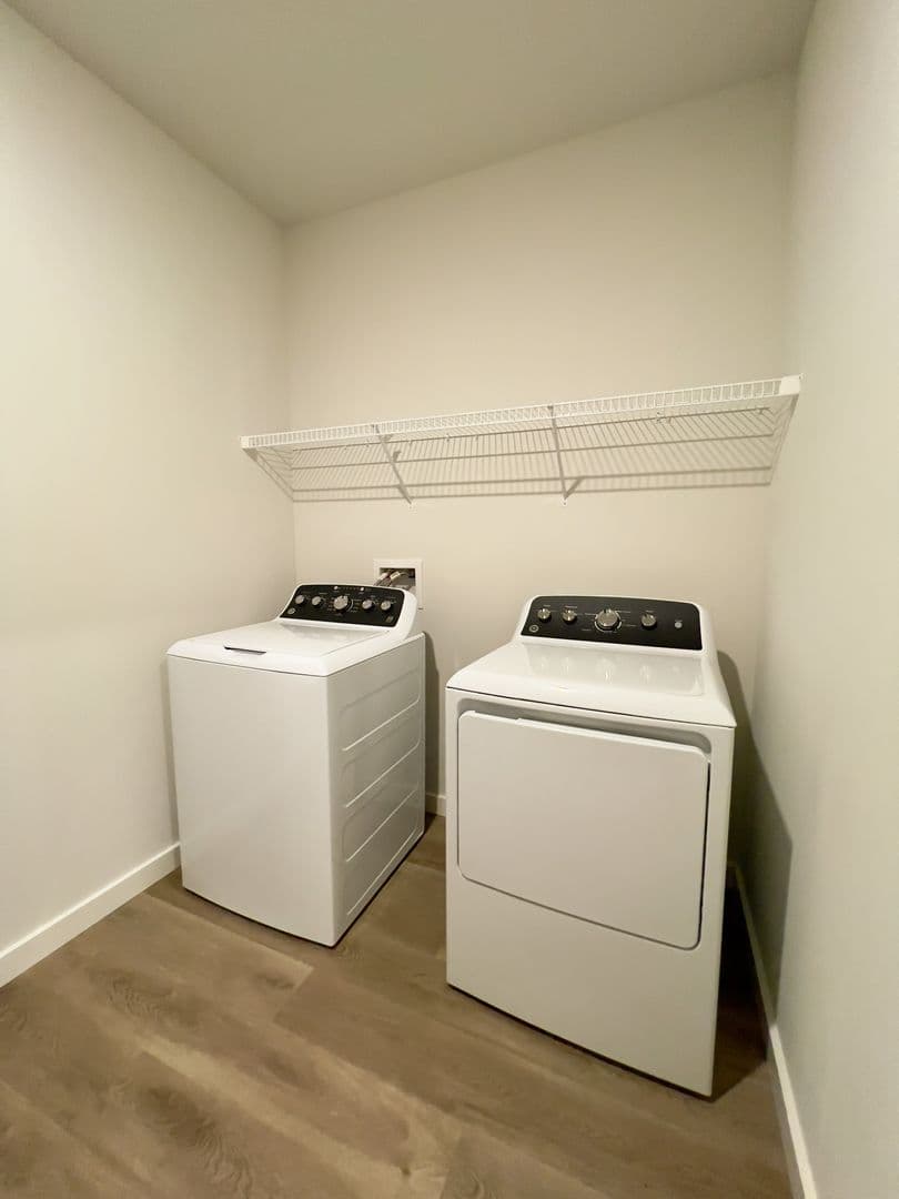 Troy Condo: 101 Beverly Rose Way