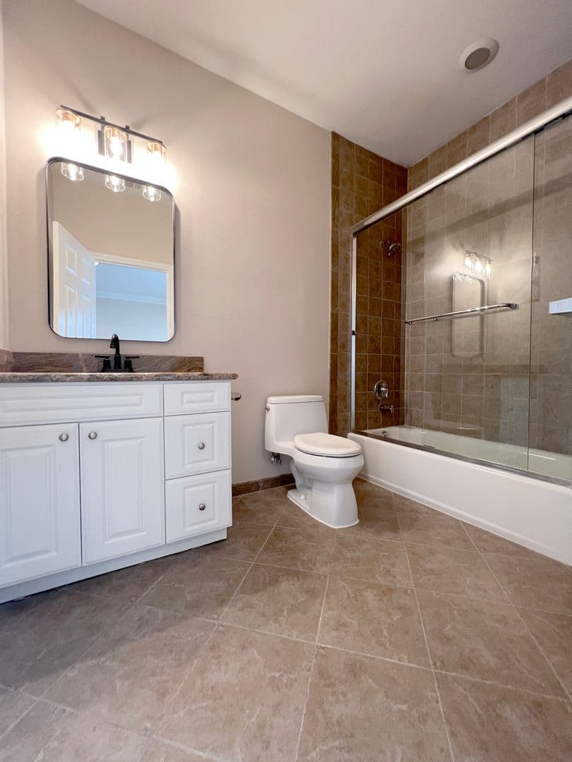 Huntington Beach House: 9362 Leilani Dr.