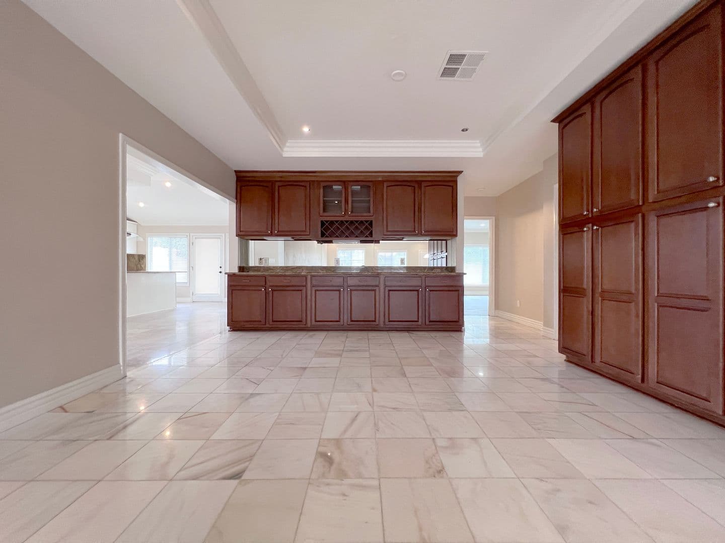 Huntington Beach House: 9362 Leilani Dr.