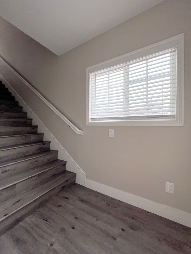 Huntington Beach House: 9362 Leilani Dr.