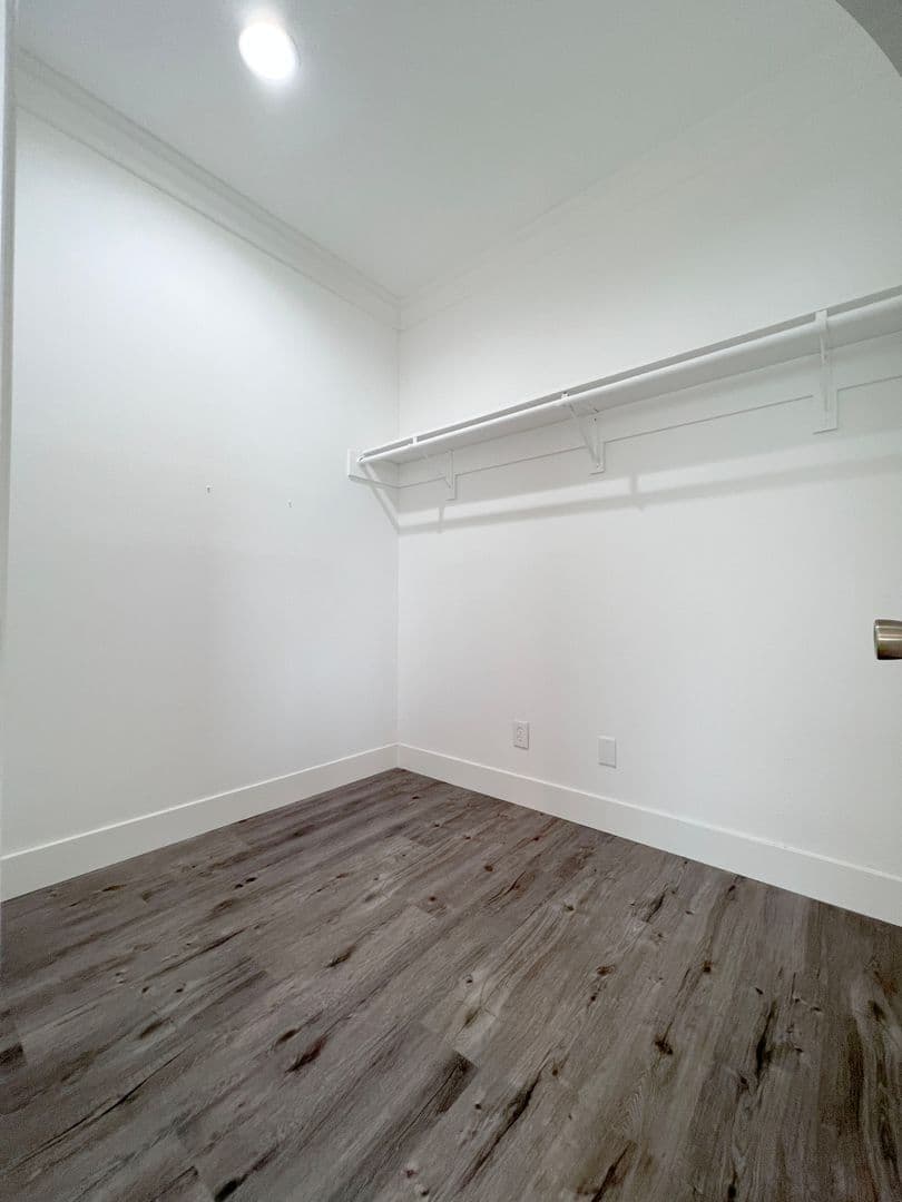 Huntington Beach House: 9362 Leilani Dr.