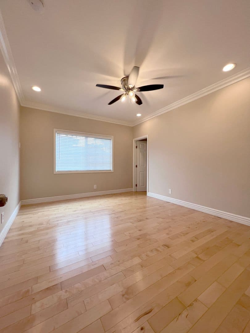 Huntington Beach House: 9362 Leilani Dr.