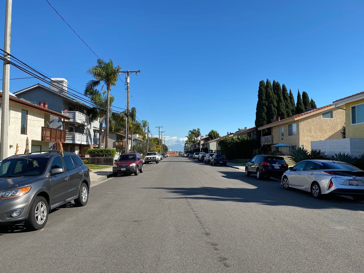 Huntington Beach Apartment: 5051 Dunbar Dr.