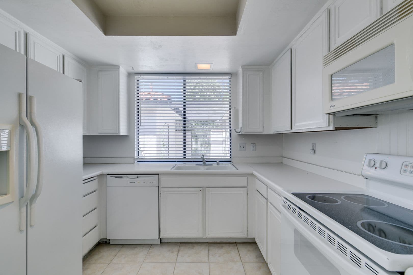 Las Vegas Townhome: 3452 Pino Cir