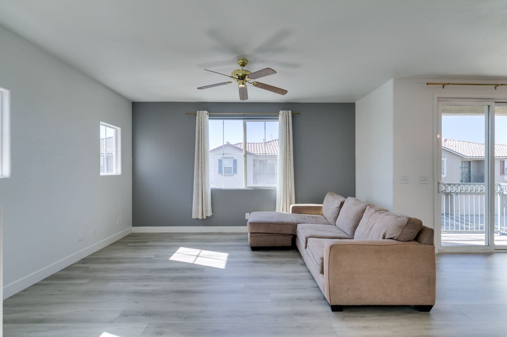 Las Vegas Townhome: 6255 W Arby