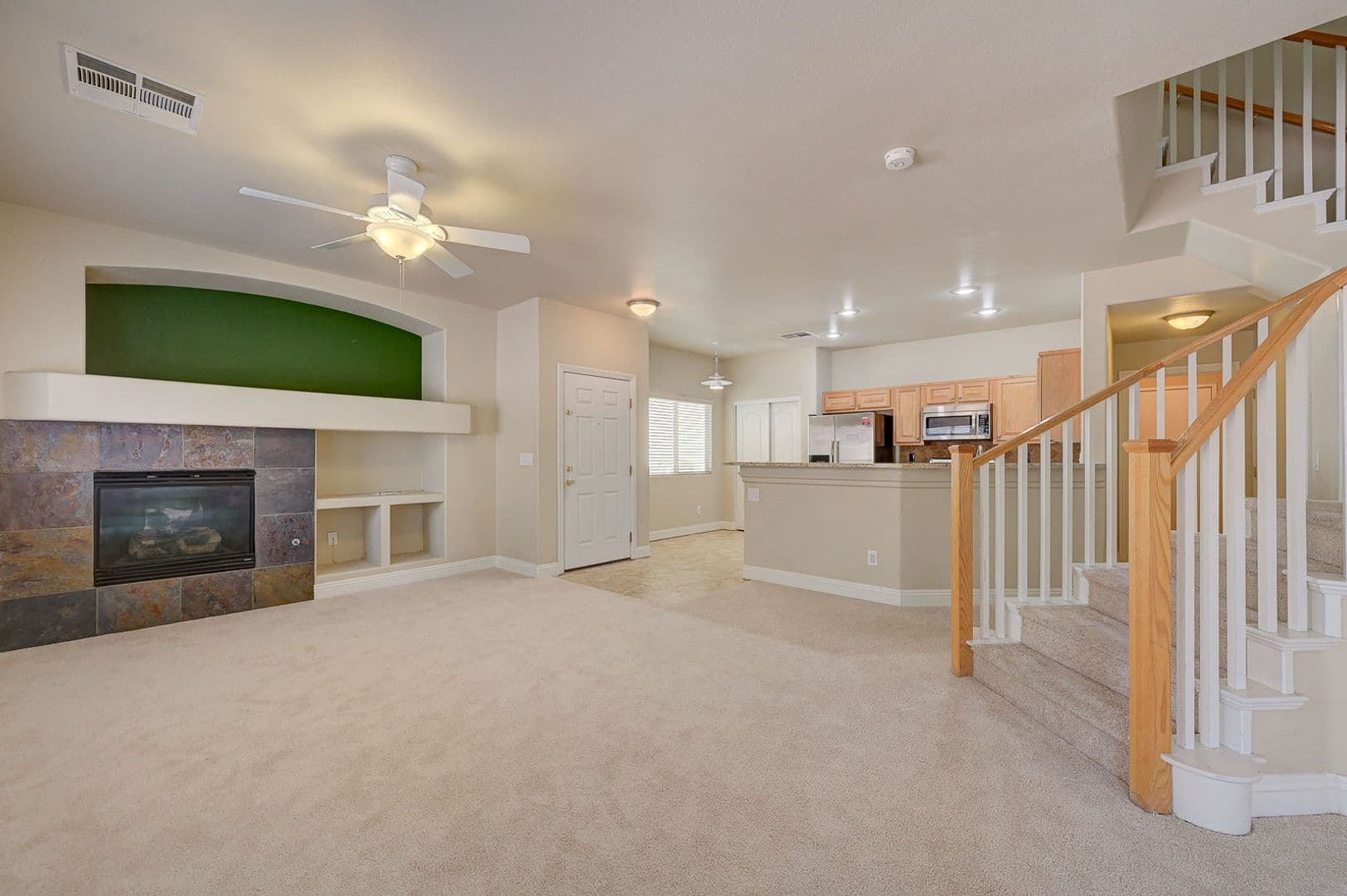 Las Vegas Townhome: 8744 Traveling Breeze Ave