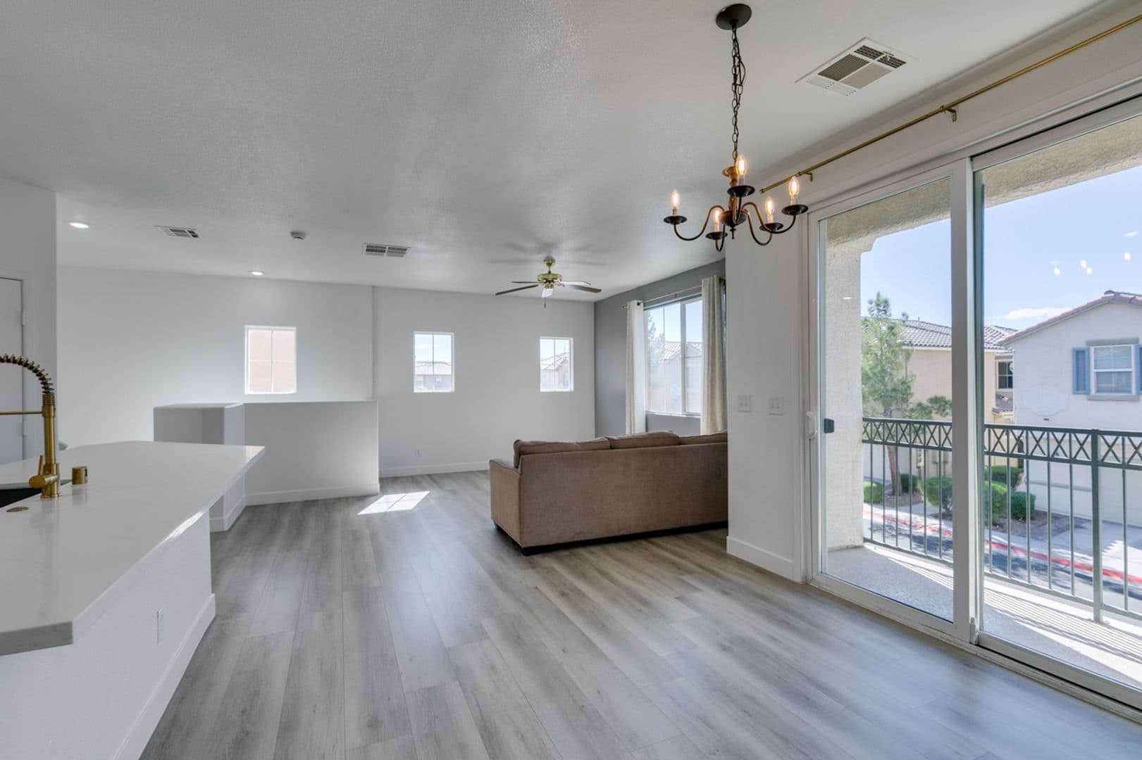 Las Vegas Townhome: 6255 W Arby
