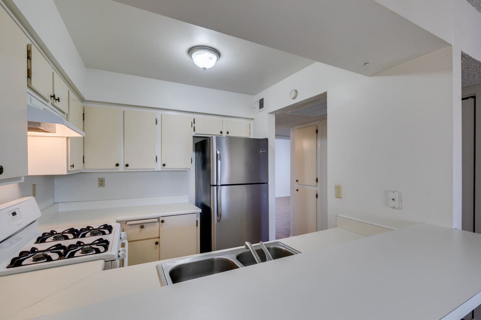 Las Vegas House: 1404 Santa Anita Drive