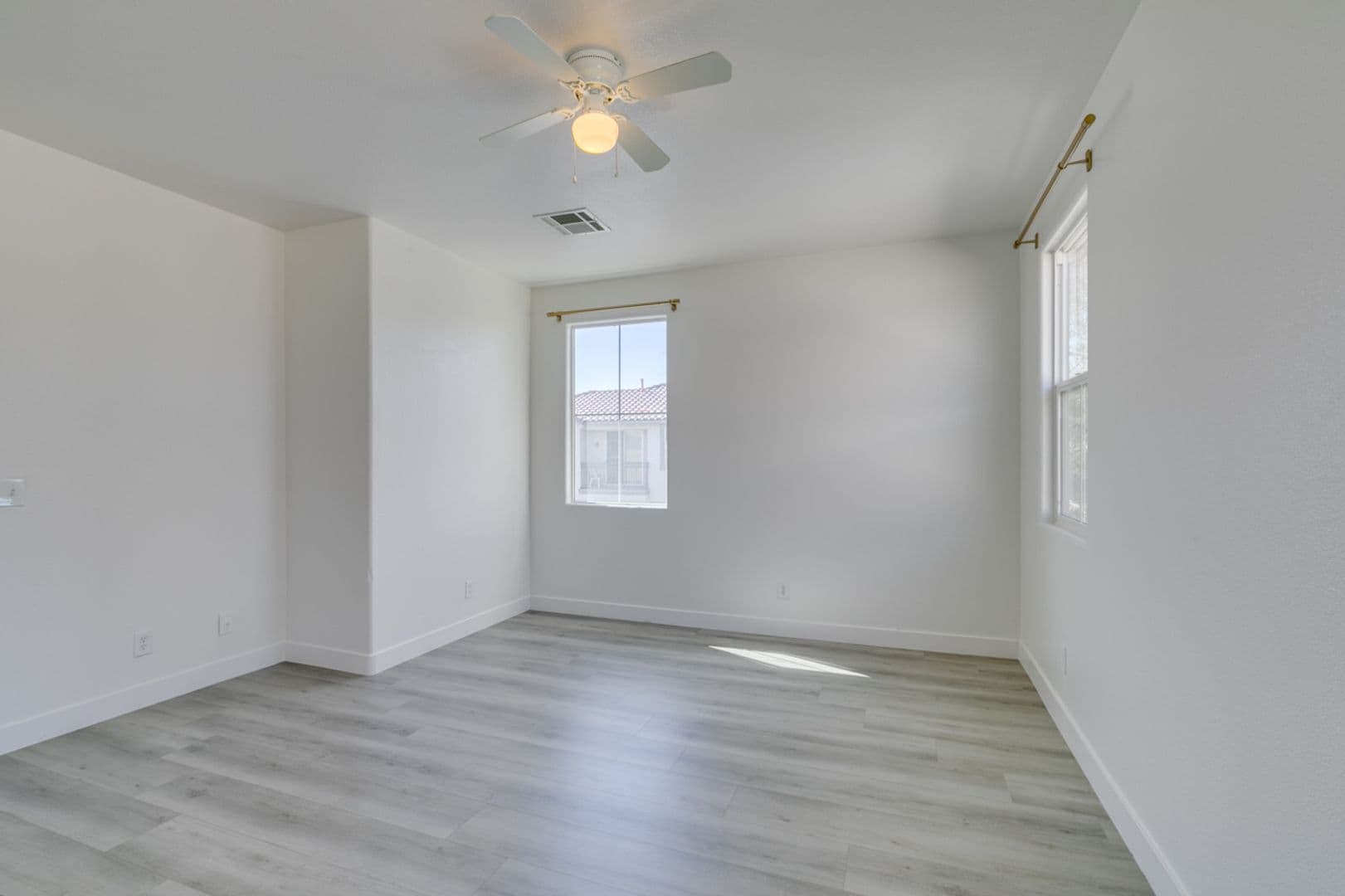 Las Vegas Townhome: 6255 W Arby