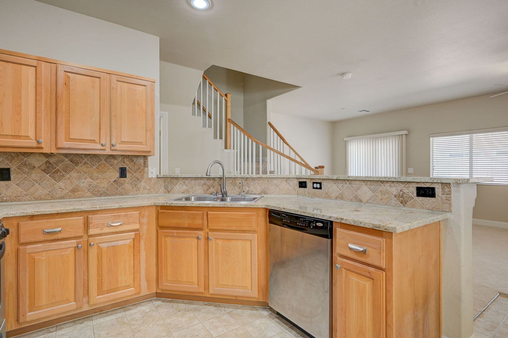 Las Vegas Townhome: 8744 Traveling Breeze Ave