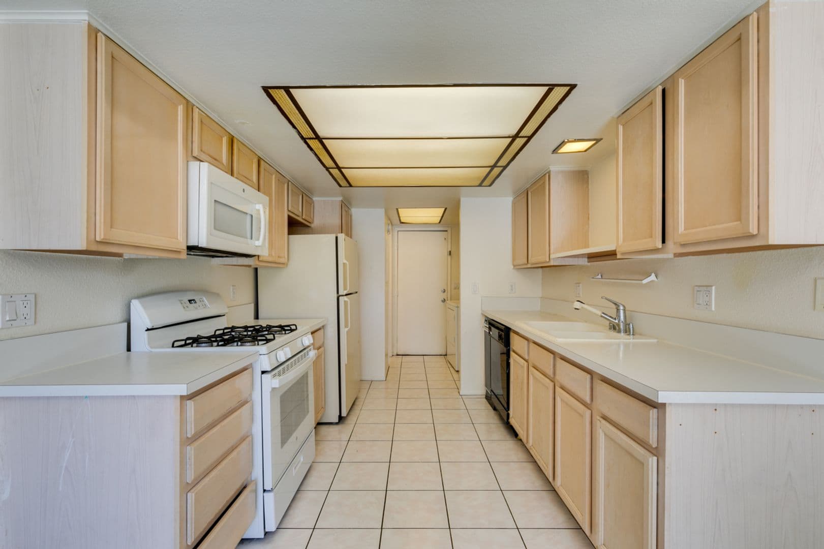Las Vegas Townhome: 2127 Pine Breeze Lane